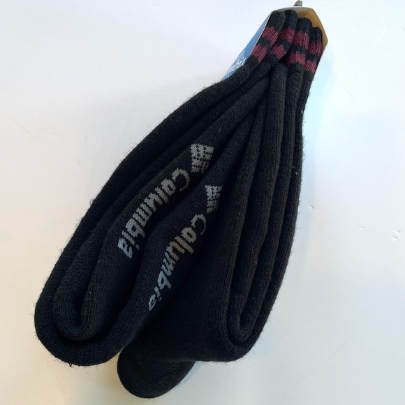 Columbia Fleece Lined Crew Socks Men's Size 6-12  Black And Red Stripes 2 Pair - Picture 2 of 5